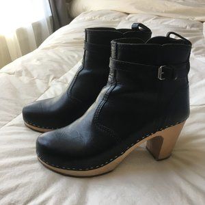 Swedish Hasbeens Jodhpur Ankle Clog Boots Black